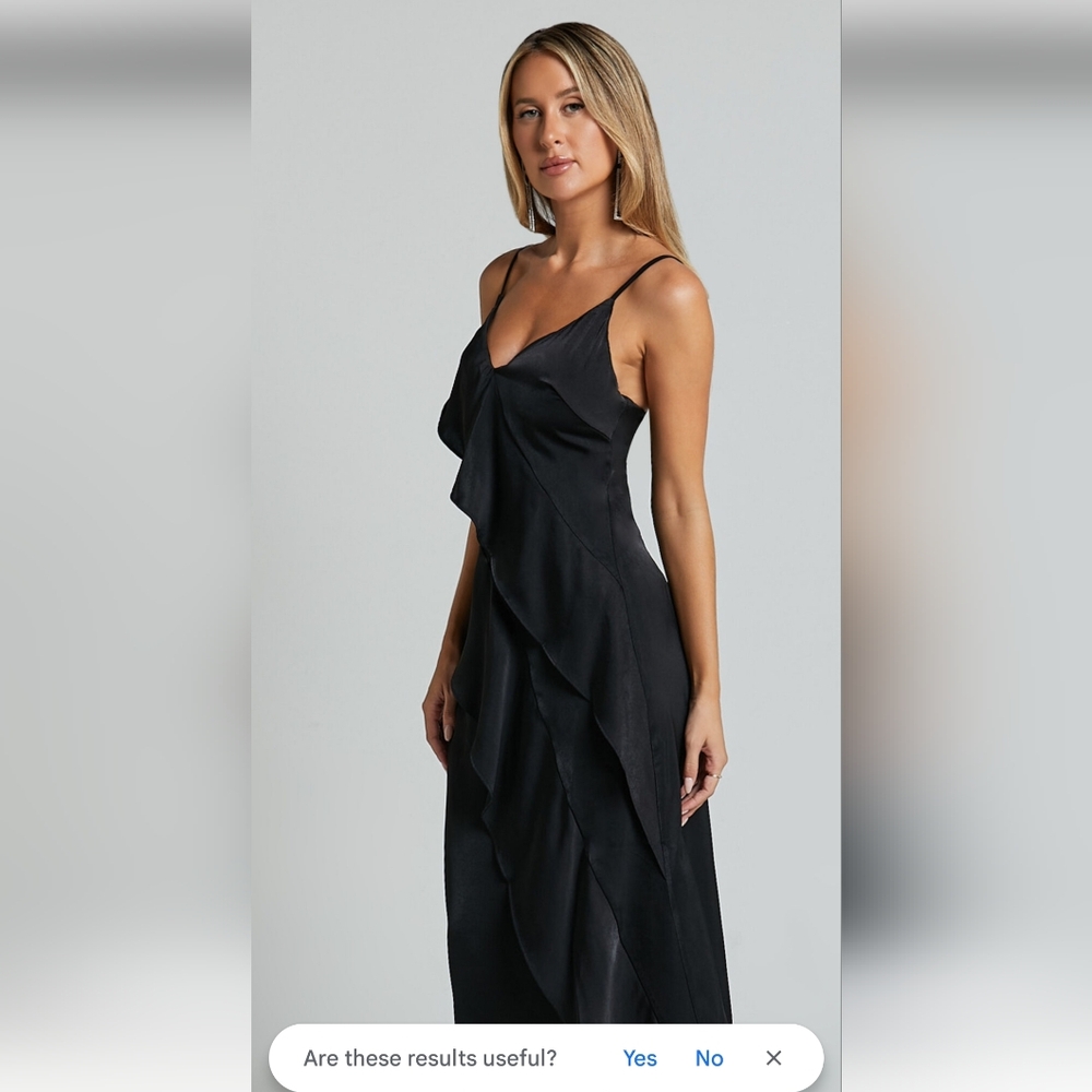DARK GREEN MIDI DRESS 👗 Show po.designed in Australia.